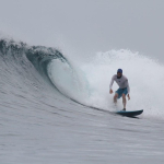 Pulau Woto atau pulau otto, berada di pulau Woto, Kec. Maba Selatan. Pulau Woto dikelilingi pasir putih dan memiliki ombak yang besar. Pantai yang bagus untuk Surfing karena ombaknya besar.

Akses :
a. Perjalanan dari Buli Ke Pulau Woto Dapat di tempuh kurang Lebih 2 Jam dengan Speedboat.
b. Perjalanan dari Kota Maba Kurang Lebih 1.5 Jam dengan Speedboat.