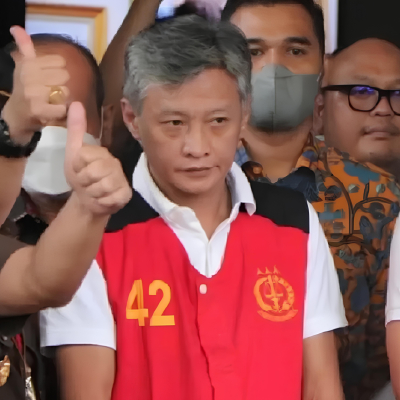 Hendra Kurniawan Batal Dipecat dari Polri