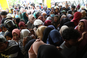 DPD Golkar Malut Gelar Pangan Murah