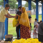 Alien Mus Salurkan Ribuan Paket Pangan Murah di Maluku Utara